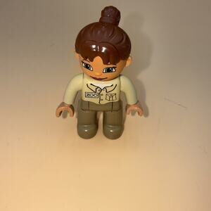 Lego Duplo Zoo Zookeeper Figure With Brown Ponytail & Beige Uniform